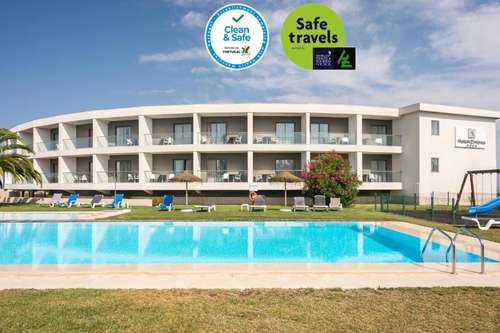 www.hotelzimbros.com