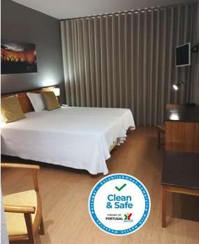 www.hoteldomvilas.com