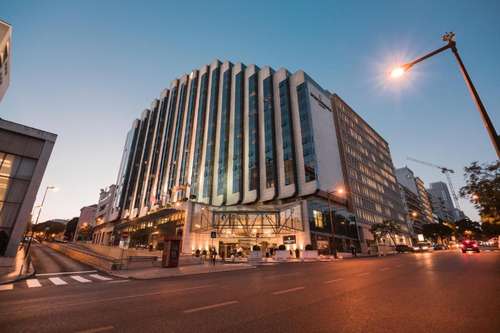 www.lisbonintercontinental.com