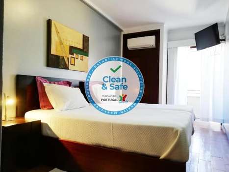 www.hoteldomjoaoiv.com