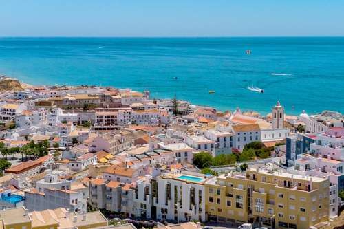 www.colinadomaralbufeira.com