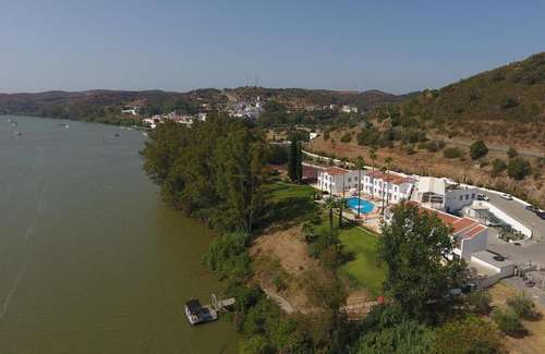 www.hoteldalcoutim.com