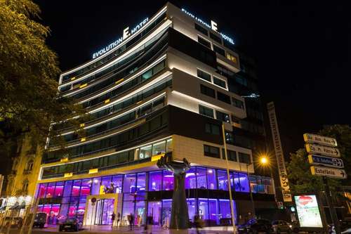 www.evolution-hotels.com