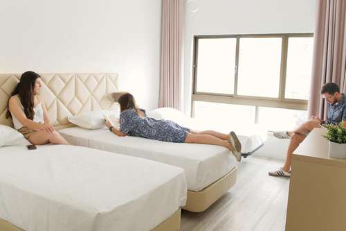 www.hotelmaia.pt