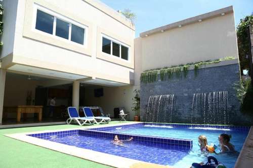 www.arthurpalacehotel.com.py