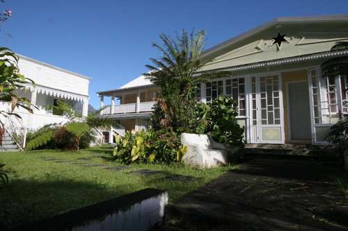 www.relaisdescimes.com