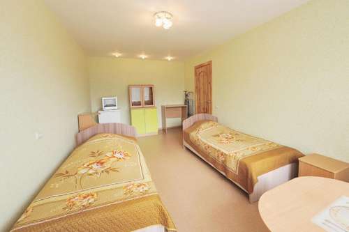 www.hotelkirov.com