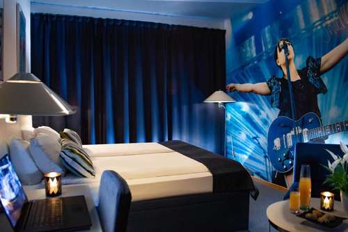 www.hotellhulingen.se
