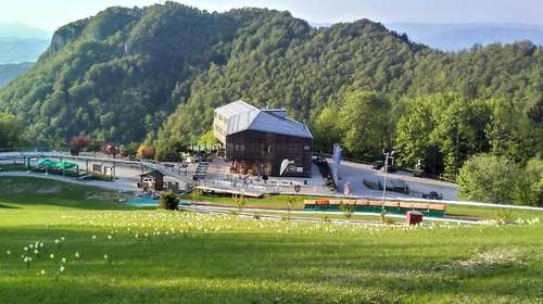 www.celjska-koca.si