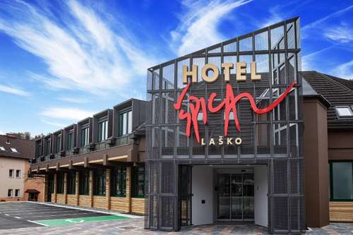 www.hotelspica.com