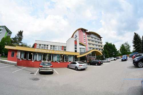 www.alexandrasporthotel.sk