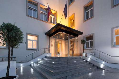 www.mamaisonsulekova.com