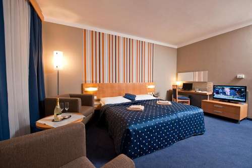 www.hotelblue.sk