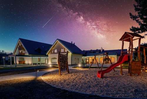 www.hoteldemanova.sk