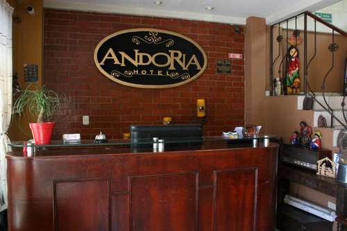 www.hotelandoria.com
