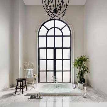 www.hotelonce.com