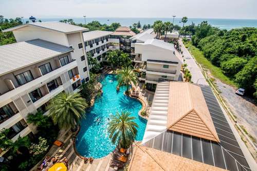 www.seabreezeresortpattaya.com