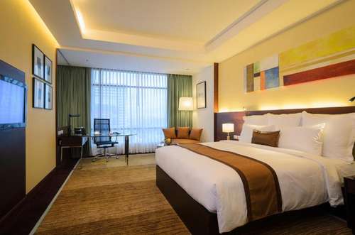 www.aetashotels.com