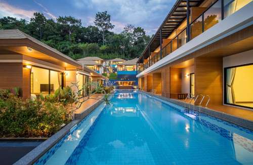 www.chermantra-aonang-resort.com