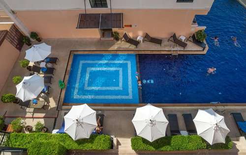 www.srisuksantresort.com