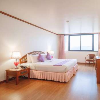 www.kpgrand-hotel.com