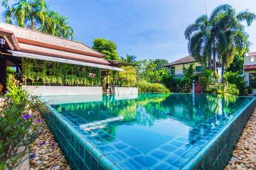 www.monaburihotel.com