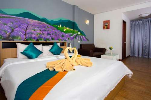 www.seabreezeresidencepattaya.com