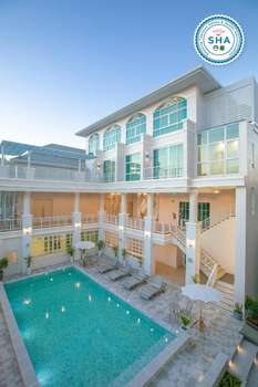 www.dehughotel.com