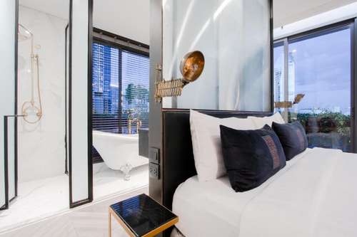 www.ir-onhotel.com