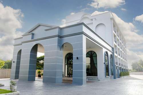 www.lelerthotel.com