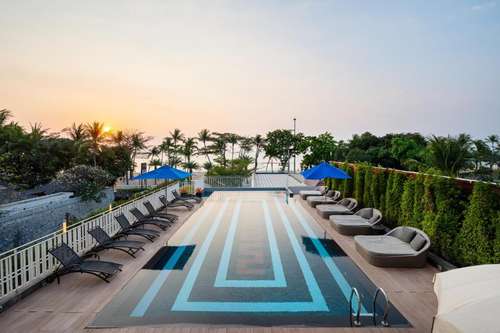 www.meramarehotel.com