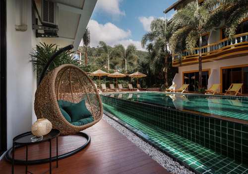 www.buasriboutiquepatong.com
