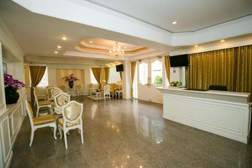 www.theleparadisbangkok.com