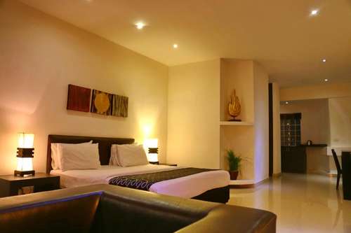 www.eastsuitespattaya.com