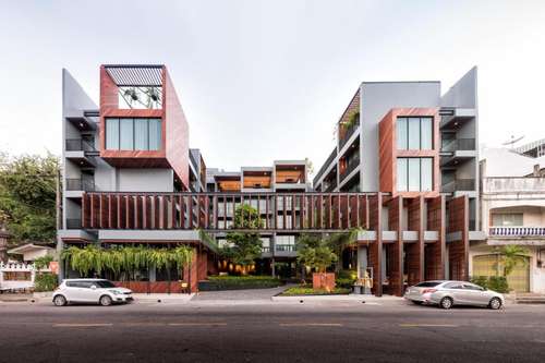 www.thehabita.com