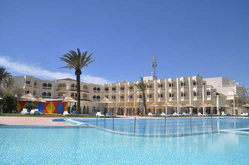 www.hotelneptunia.com