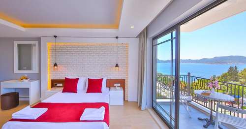 www.lalehotelkas.com
