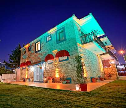 www.alacatiprivatehotel.com.tr