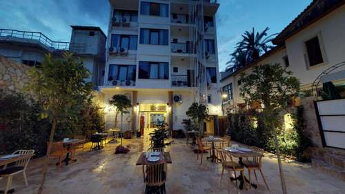 www.patronhotel.com
