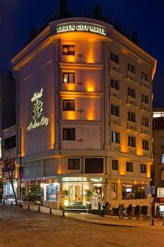 www.hotelarden.com
