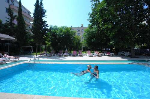 www.suitelaguna.com