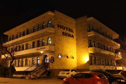 www.senahotels.com