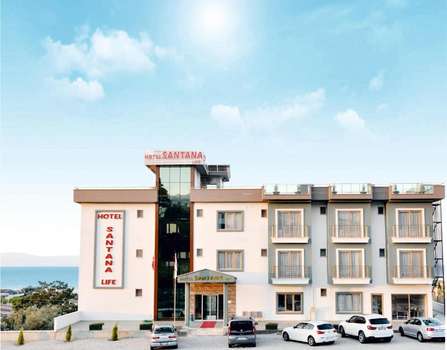 www.santanaotel.com