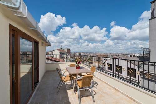 www.taximmarinhotel.com