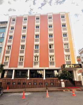 www.artihotel.com