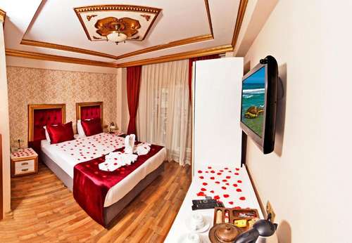 www.marmarahoteldeluxe.com