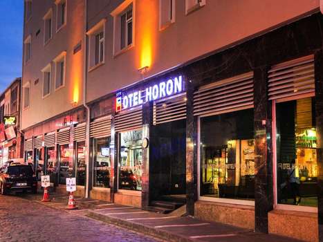 www.hotelhoron.com