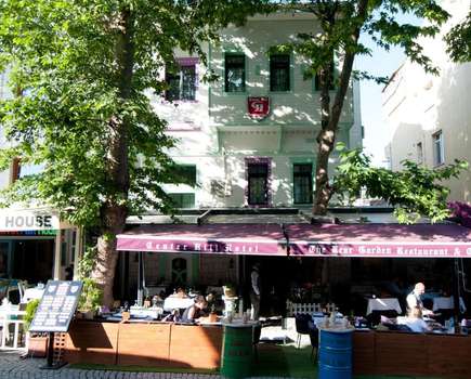 www.centerhillhotel.com