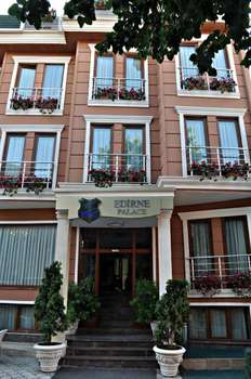 www.hoteledirnepalace.com
