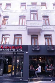 www.karamanshotel.com